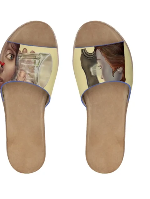 Chanclas "El Confidente": Guardián de Secretos.