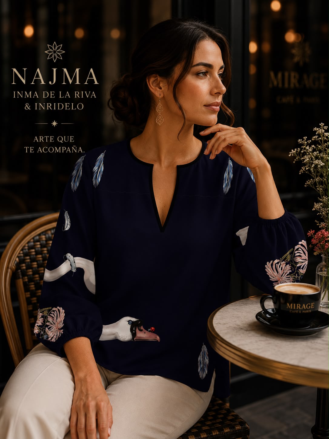 Blusa "Los Cisnes": Serenidad y Estilo - Imagen 2