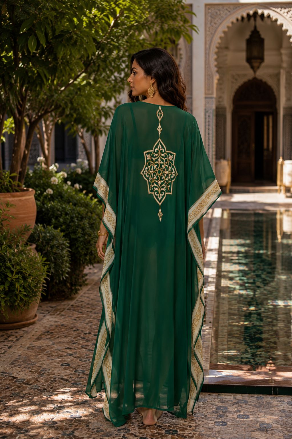 Caftán NAJMA Emerald – Resort Collection - Imagen 7